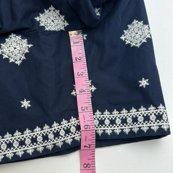 Loft Navy Blue Embroidered Riviera Shorts Size 2 Pockets 6” Inseam Geometric - Picture 9 of 14